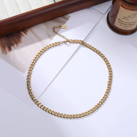 Collier chaîne plate