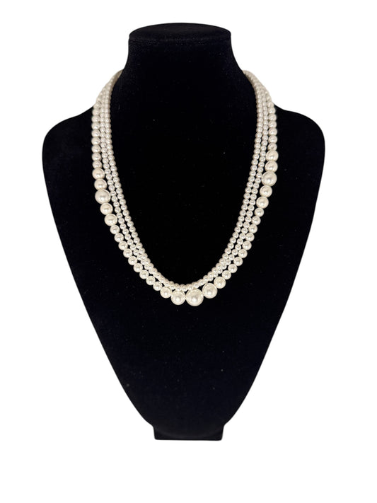 Collier trois rangs perles