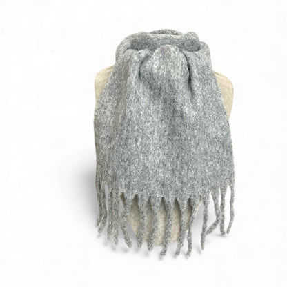 Écharpes à franges avec laine